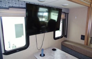 Like-New, Clean and Spacious Family-Friendly Class-A