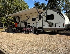 Gulf Stream RV Kingsport Ranch 28BBS