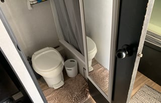 Cozy Wolf Pup: Couples & Family Weekend Escape