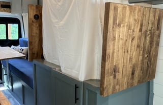 2021 Mercedes-Benz Mercedes-Benz 2500 170