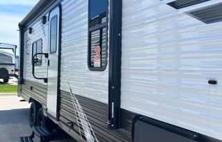 Modern Family Friendly Camper