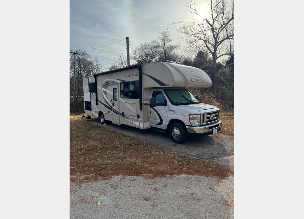 Class C Motor Home rentals in Warrenton