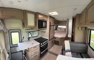 Heated & Cold-Weather Ready RV!