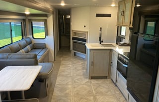 2024 Spacious Forest River Salem 29VBUDX