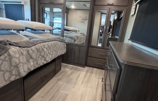 2022 Grand Design Solitude 378MBS R