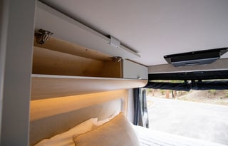 "WanderPop" - Luxury Off Grid Noovo Camper Van