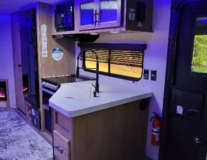 Forest River RV Cherokee Grey Wolf 27DBH