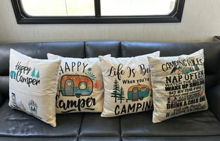 Scott & Shannon’s Cozy Camper