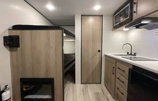 Lightweight Bunkhouse