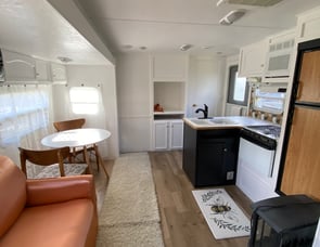 CrossRoads RV Zinger ZT33BH