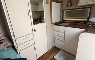 Wanda: 1969 Shasta 1600 Loflyte