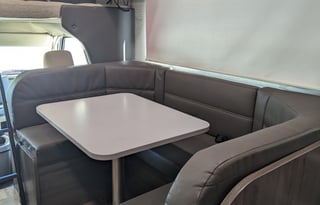2020 Class C RV – Sleeps 8, Family-Friendly
