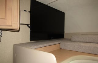 2019 Thor Motor Coach Freedom Elite 26HE (Class C)