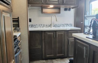 Beautiful Forest River Rockwood - Sleeps 4