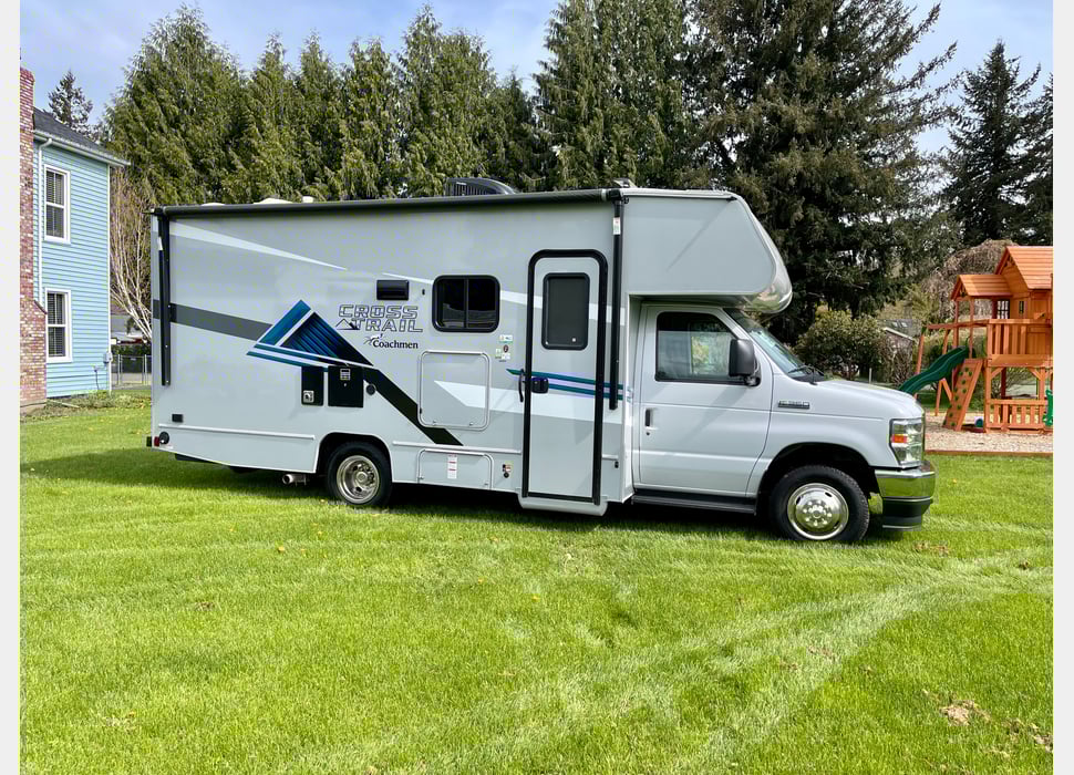 Class C Motor Home rentals in NORTH BEND