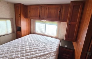 Fireside RV's Coachmen Freelander 32BH Bunkhouse