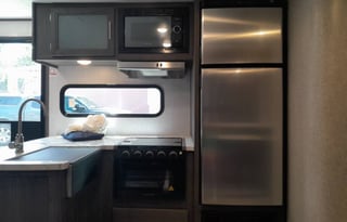 2023 Dutchmen RV Kodiak Ultra-Lite 283BHSL