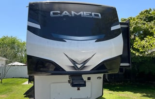 2021 CrossRoads RV Cameo CE3961MB