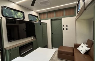 The Family Haven Luxury Suit RV