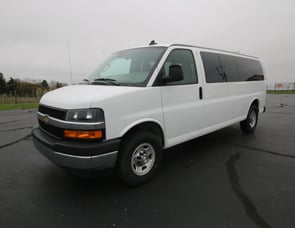 Chevrolet Chevy 3500 Express 15 Passenger