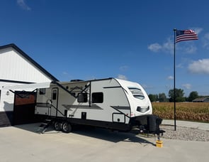 Winnebago Industries Towables Minnie 2301BHS