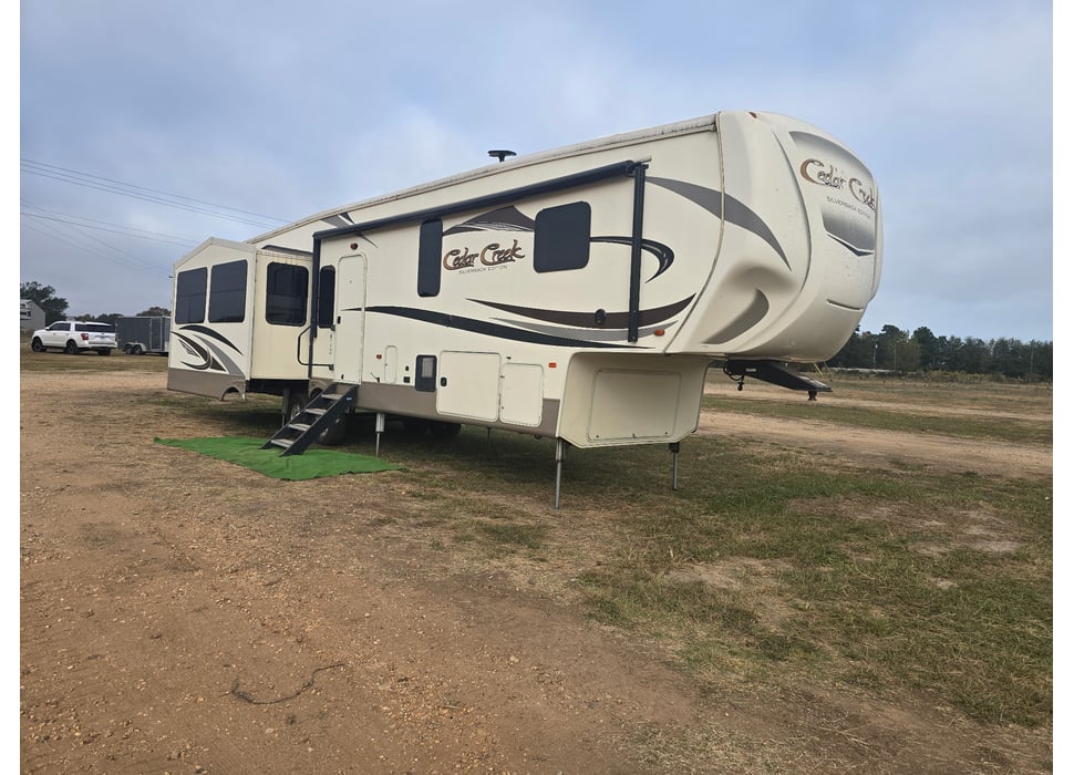 Fifth Wheel rentals in HOT SPRINGS