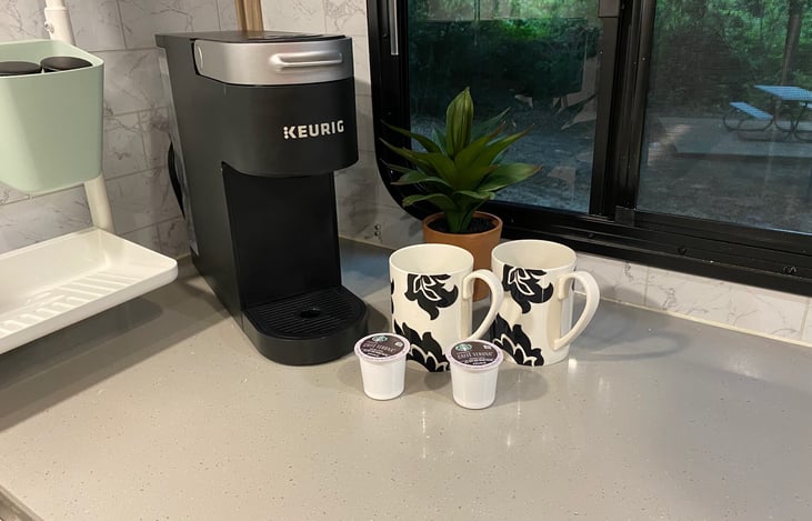 Keurig coffee maker with keurig k-cups provided!