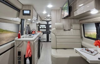 2022 Motor coach THOR 12J