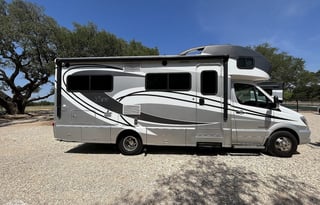 2014 Winnebago View 24J
