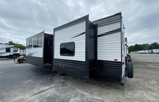 2021 Keystone Hideout LHS 318BR