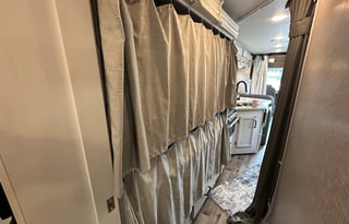 Modern Farmhouse Bunkhouse Motorhome 2022 Alante