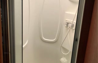 Family travel in comfort - Winnebago Minnie Winnie