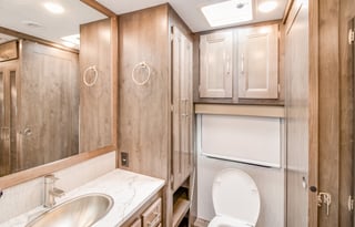 2025 COACHMEN MIRADA 35ES