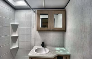 2022 Cruiser Radiance 28QD