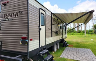 Best Cozy and Family-Friendly Approved 2017 Camper