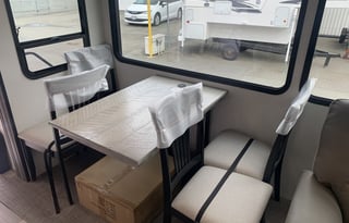 Luxury Glamping on Wheels (Pet Friendly)