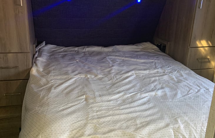 Queen pillow top bed .
Private quarters