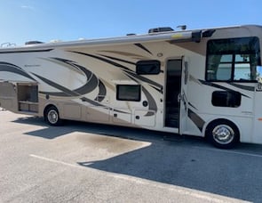 Thor Motor Coach Four Winds 28A