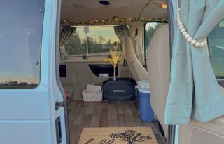 Rainforest Roamer - Cozy Cabin On Wheels