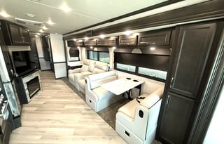 2024 Fleetwood Bounder 35K