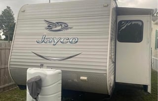 Shannon’s Apartment Style RV Rental