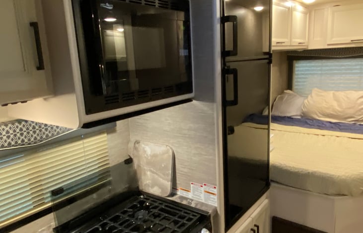 Microwave, Fridge and stove