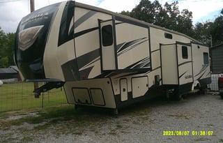 2019 Forest River RV Sierra 372LOK MTN1280