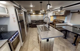 2022 Palomino Puma 32MBDS