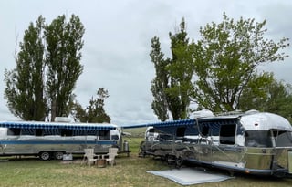 Silver Stays 1990 Airstream RV excella 1000
