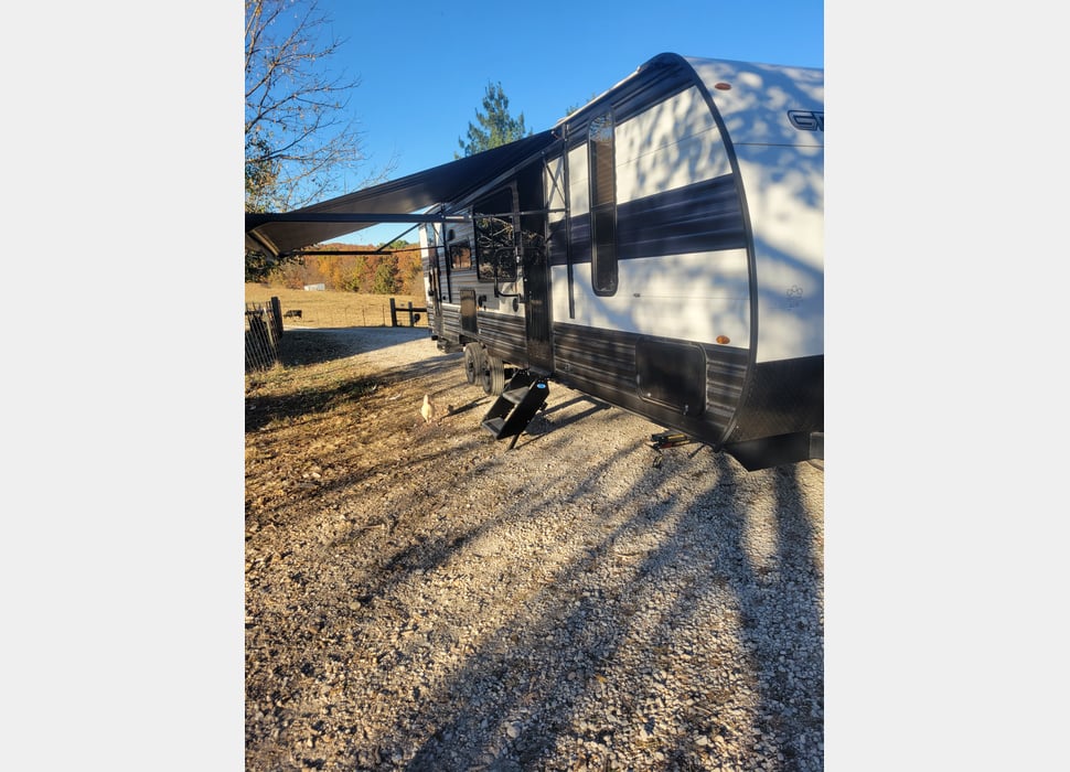 Travel Trailer rentals in Ava