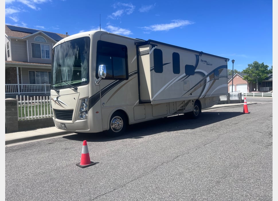 Class A Motor Home rentals in Saratoga Springs