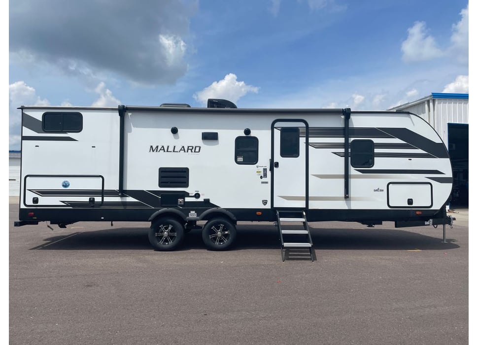 Travel Trailer rentals in Mitchell