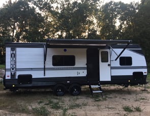 Keystone RV Hideout 250BH