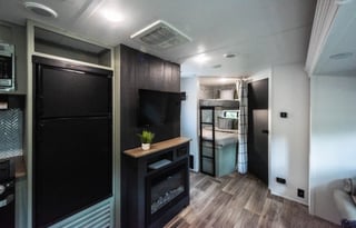 Gorgeously remodeled 2019 Aspen Trail Camper